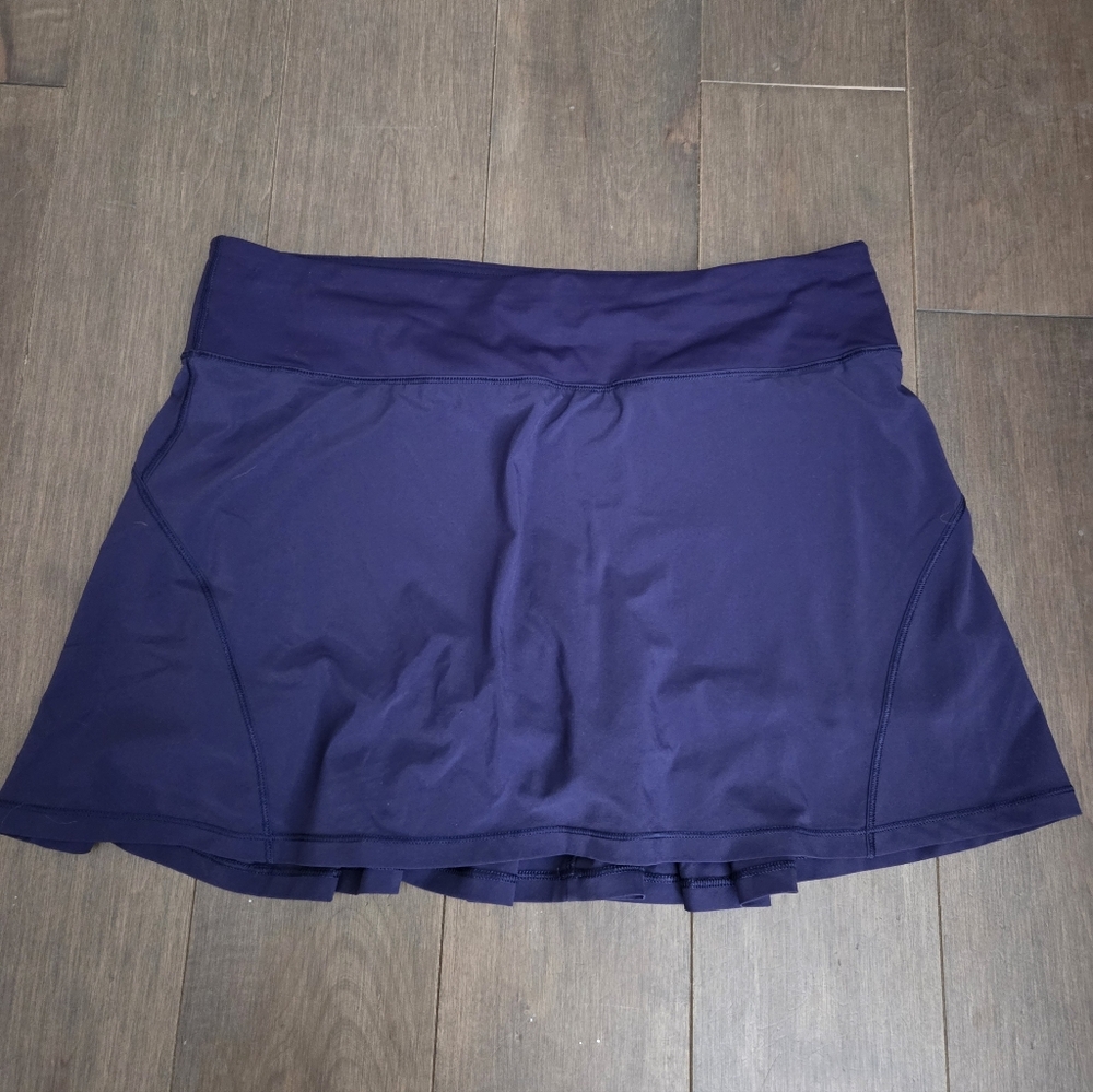 Lululemon Circuit Breaker Sz.8